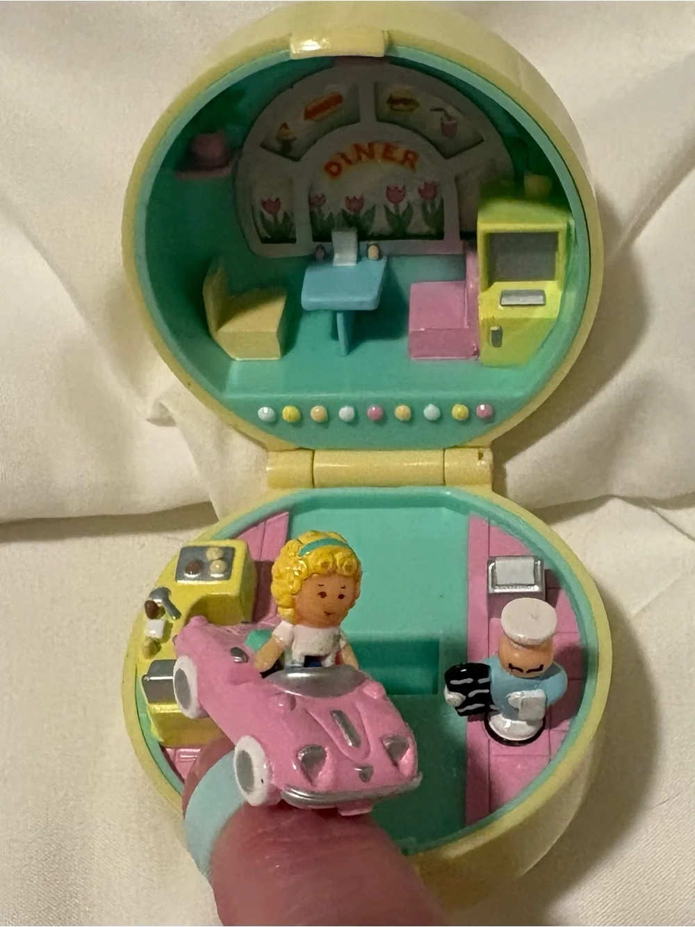 Polly Pocket 50’s Diner Ring Case, Complete, 1991 by Blue Bird